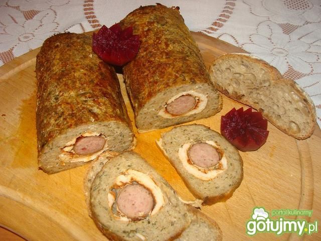 Pieczeń z kiełbaską i kurczaczkiem  Pieczeń z kiełbaską i kurczaczkiem