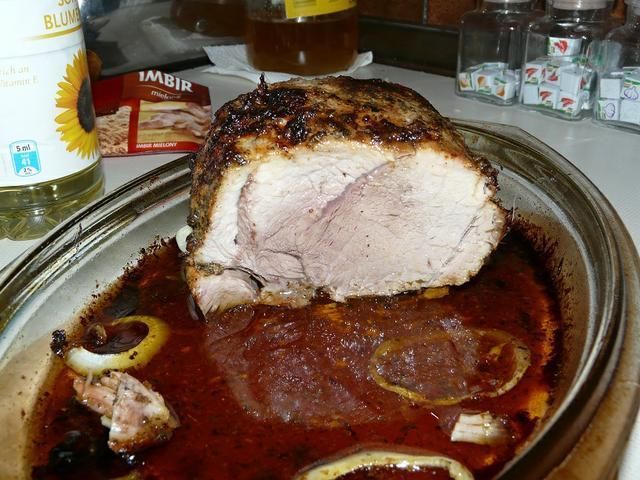 Pieczen z lopatki swini