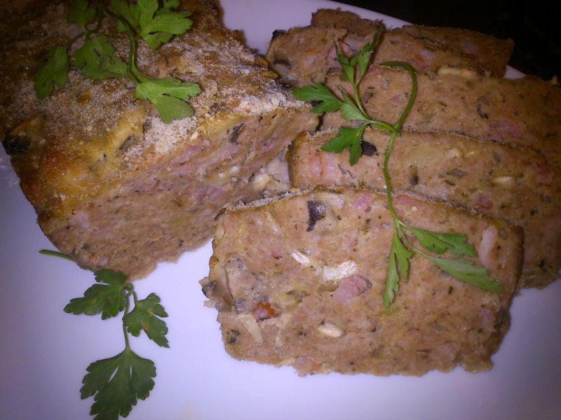 Pieczeń z mielonej cielęciny Pieczeń z mielonej cielęciny