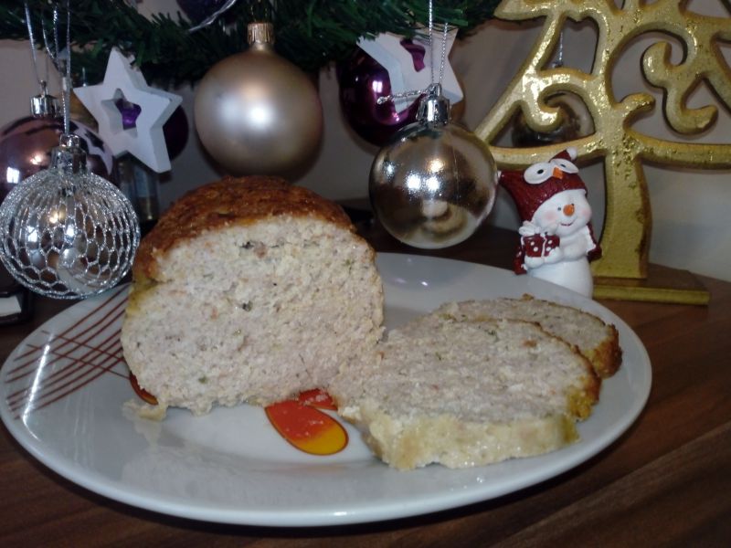 Pieczeń z mięsa mielonego Pieczeń z mięsa mielonego