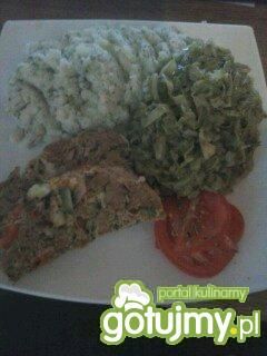 Pieczeń z mięsa mielonego z warzywami