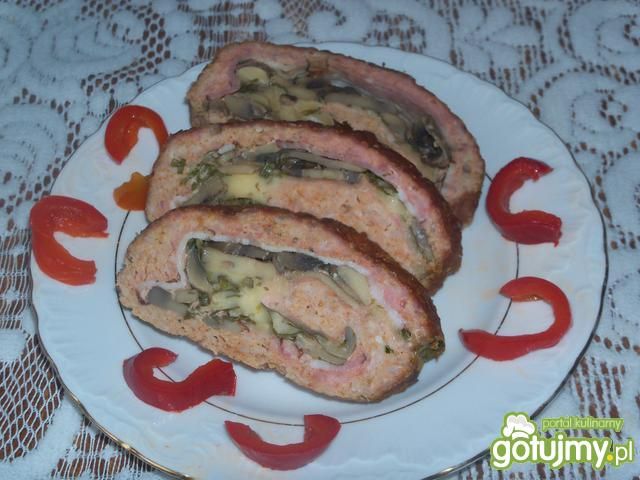 Pieczeń z pieczarkami i pietruszką Pieczeń z pieczarkami i pietruszką