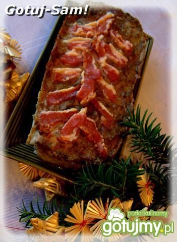 Pieczeń z szynki z suszonymi grzybami.