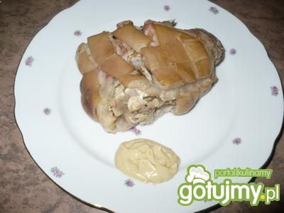 Pieczona golonka wieprzowa