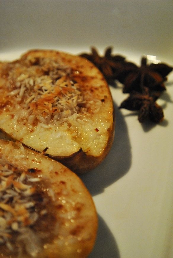 Pieczona gruszka z amarantusem Pieczona gruszka z amarantusem