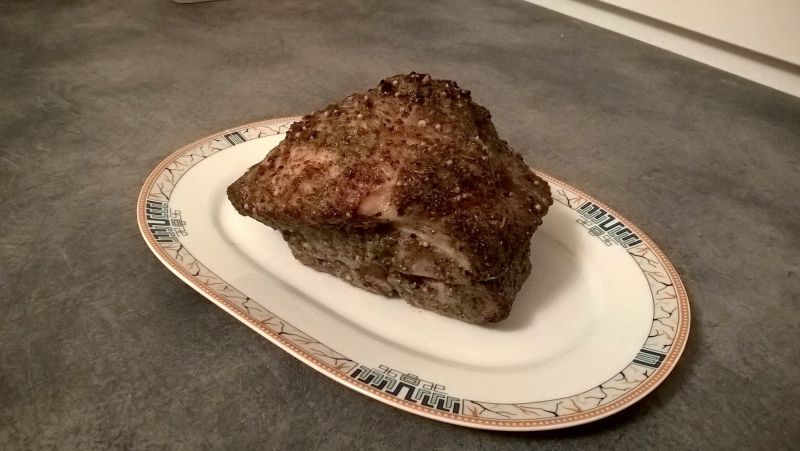 Pieczona karkówka w ziołowej marynacie Pieczona karkówka w ziołowej marynacie