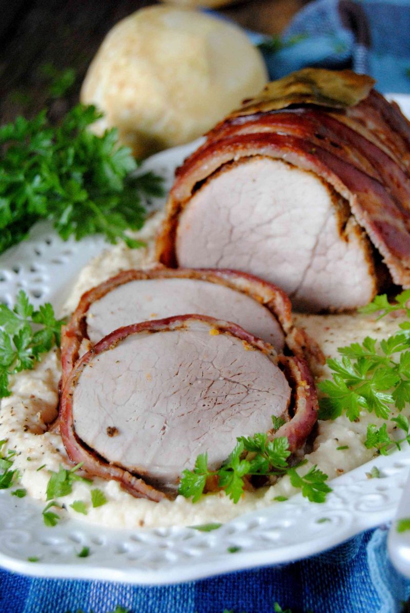 Pieczona szynka w selerowym puree 