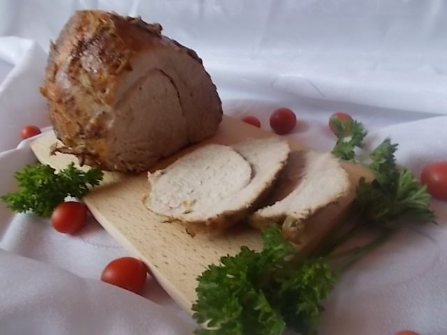 Pieczona szynka z czarną porzeczką Pieczona szynka z czarną porzeczką