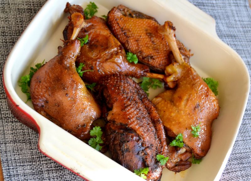 Pieczone części kaczki 