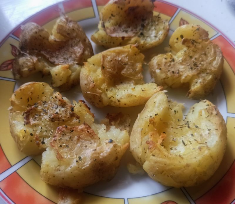 Pieczone gniecione ziemniaczki Pieczone gniecione ziemniaczki