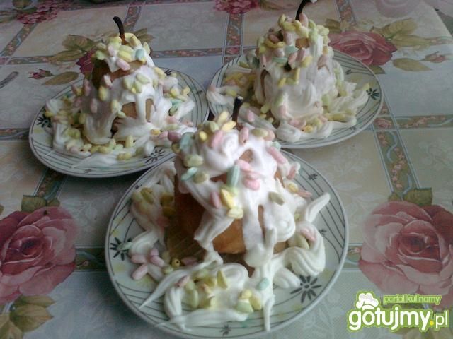 Pieczone gruszki z ryżem owocowym Pieczone gruszki z ryżem owocowym