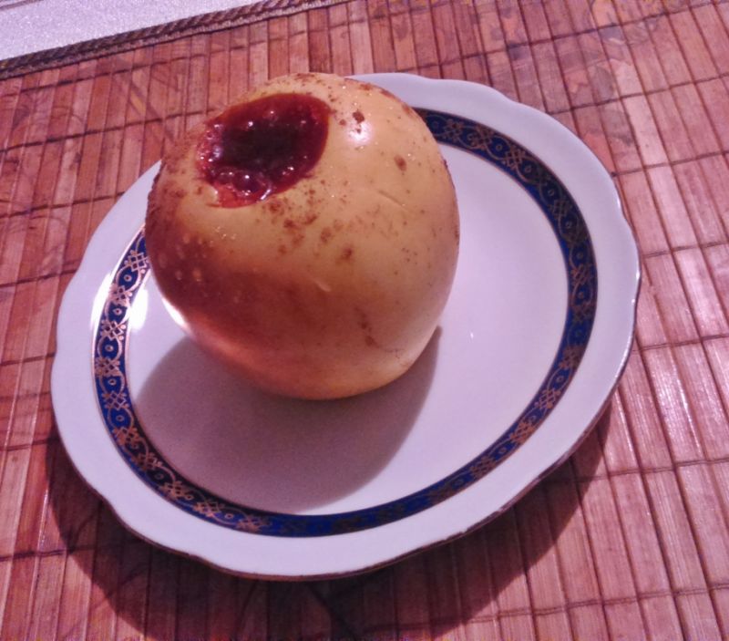 Pieczone jabłka z powidłami Pieczone jabłka z powidłami
