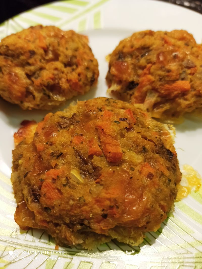 Pieczone kotleciki warzywno-rybne