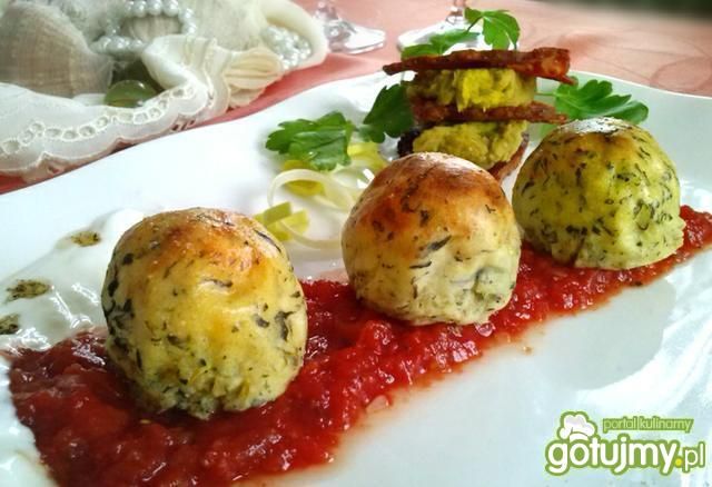 Pieczone kuleczki z grillowanym boczkiem