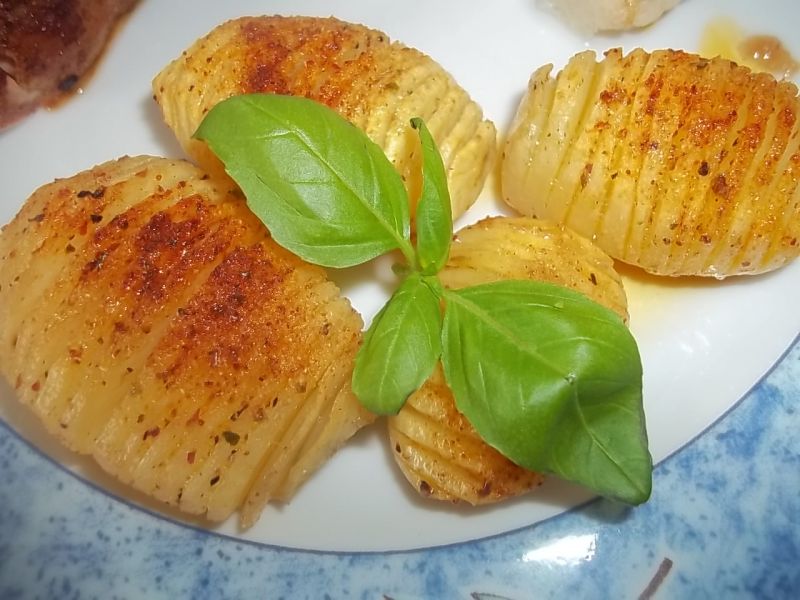 Pieczone młode ziemniaczki Pieczone młode ziemniaczki