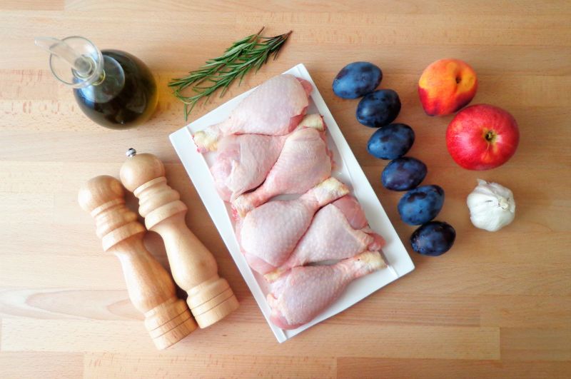 Pieczone pałki kurczaka w salsie miodowo-musztardo