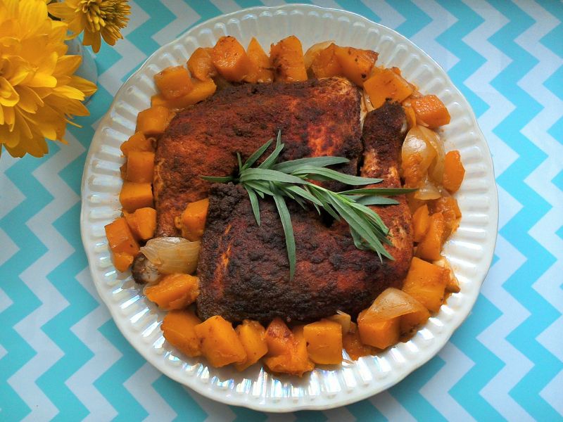 Pieczone udka kurczaka z dynią i marchewką   Pieczone udka kurczaka z dynią i marchewką