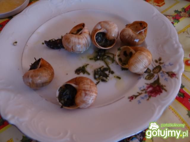 Pieczone winniczki w muszlach Pieczone winniczki w muszlach