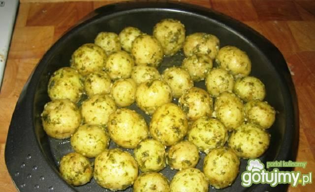 Pieczone ziemniaczki Pieczone ziemniaczki