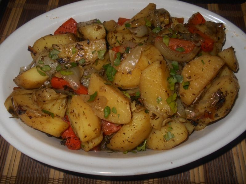 Pieczone ziemniaczki z dodatkami Pieczone ziemniaczki z dodatkami