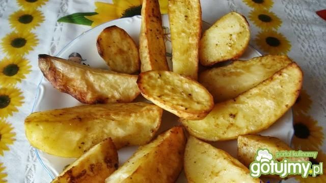 Pieczone ziemniaki prawie bez tłuszczu. Pieczone ziemniaki prawie bez tłuszczu.