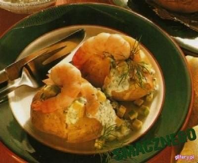 Pieczone ziemniaki z krewetkami