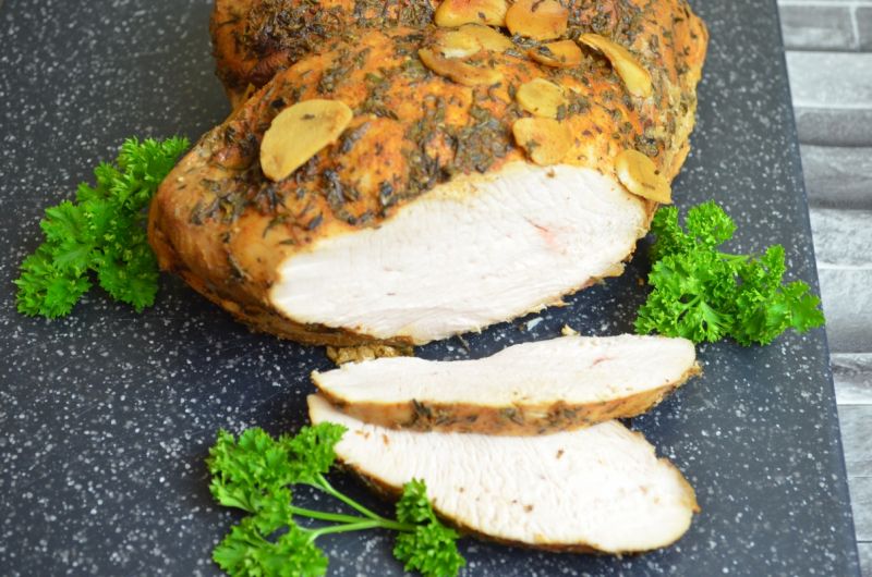 Pieczony filet indyczy