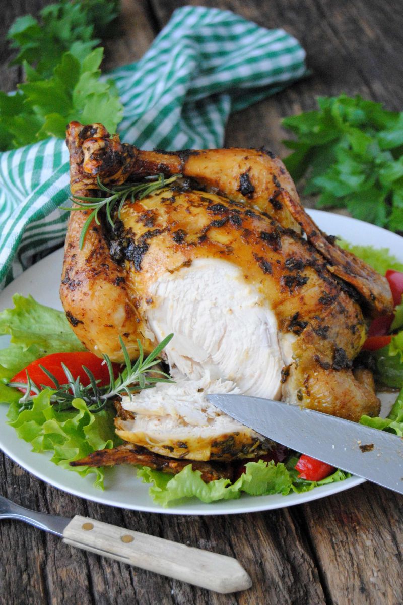 Pieczony kurczak w lubczyku Pieczony kurczak w lubczyku