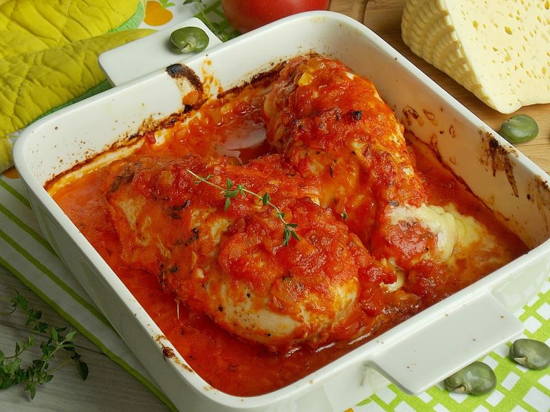 Pieczony kurczak z bobem i serem korycińskim Pieczony kurczak z bobem i serem korycińskim