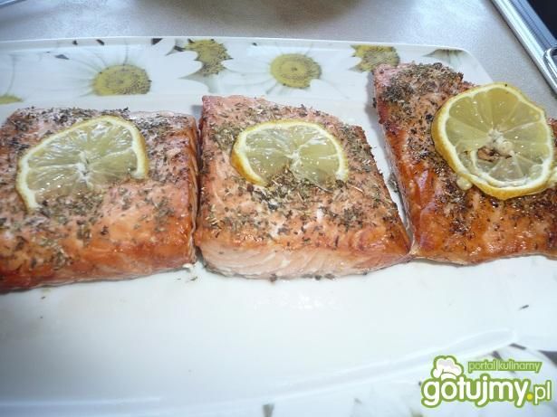 Pieczony łosoś. Pieczony łosoś.