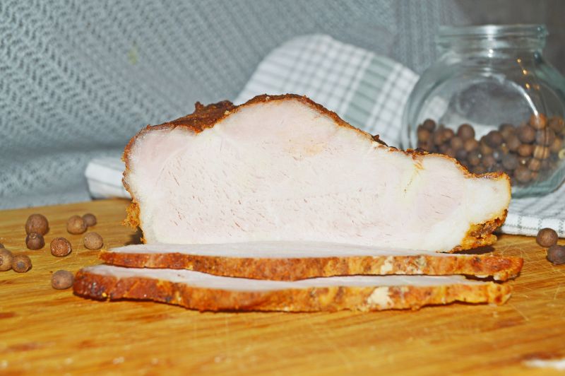 Pieczony schab w wędzonej papryce Pieczony schab w wędzonej papryce