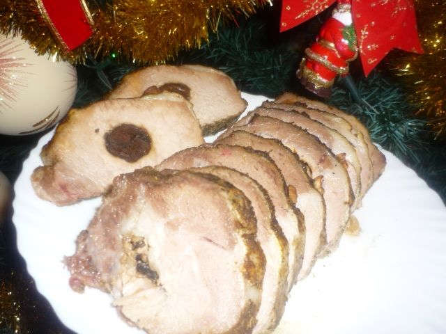 Pieczony schab ze śliwką Pieczony schab ze śliwką