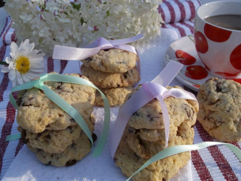 Pieguski z czekoladą i rodzynkami