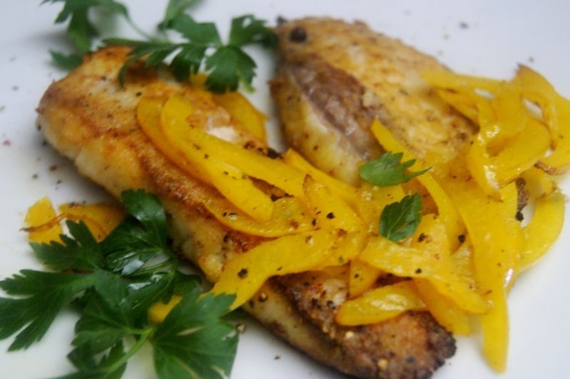Pieprzna Tilapia na oleju kokosowym Pieprzna Tilapia na oleju kokosowym