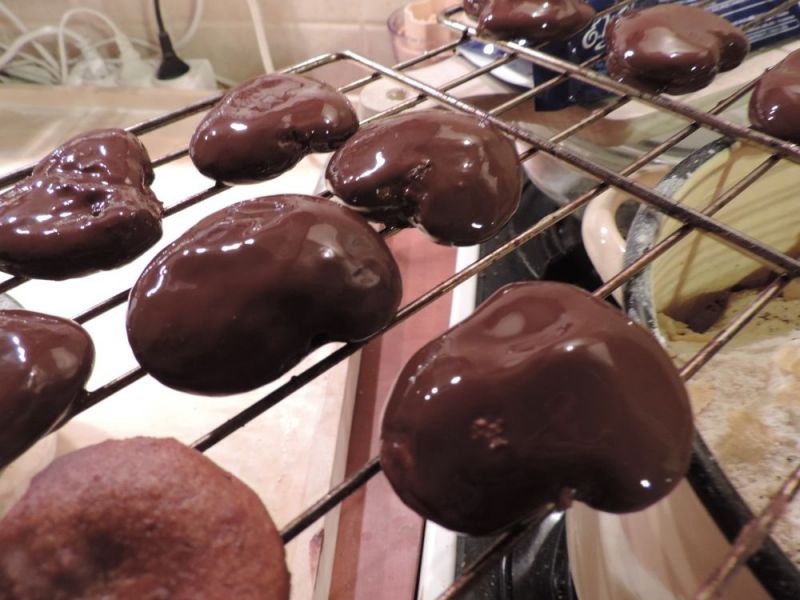 Pierniczki nadziewane w czekoladzie