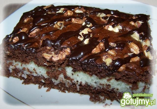 Piernik kokosowo-orzechowy.