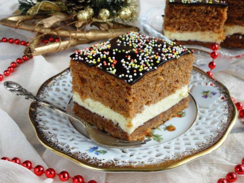 Piernik marchewkowy Piernik marchewkowy