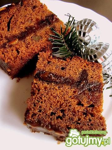 Piernik pomarańcz.-orzechowy z powidłami