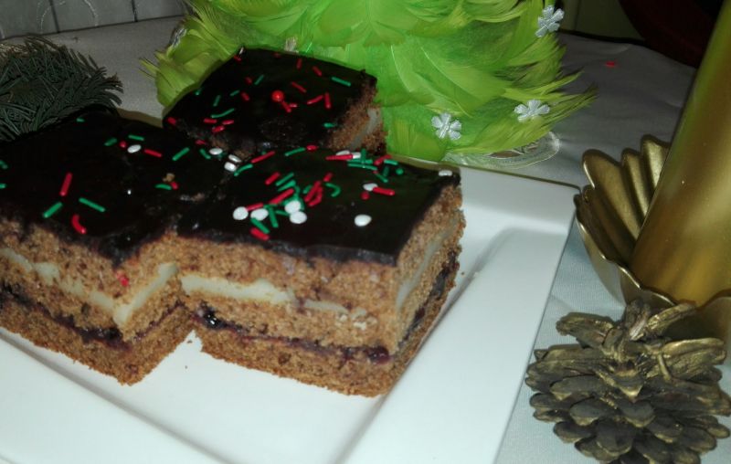 Piernik przekładany