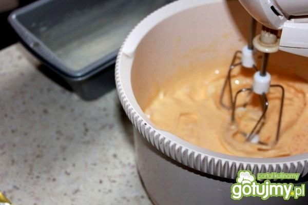 Piernik przekładany maromoladą Piernik przekładany maromoladą