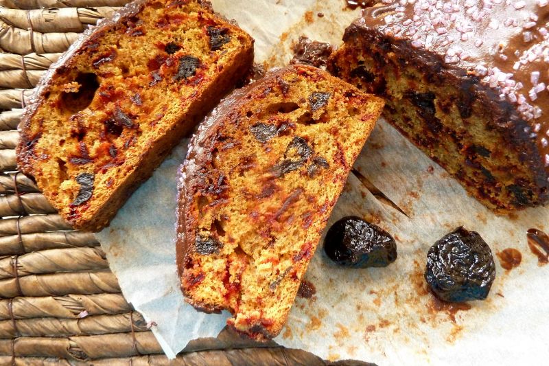 Piernik świąteczny z pieczonymi burakami  Piernik świąteczny z pieczonymi burakami