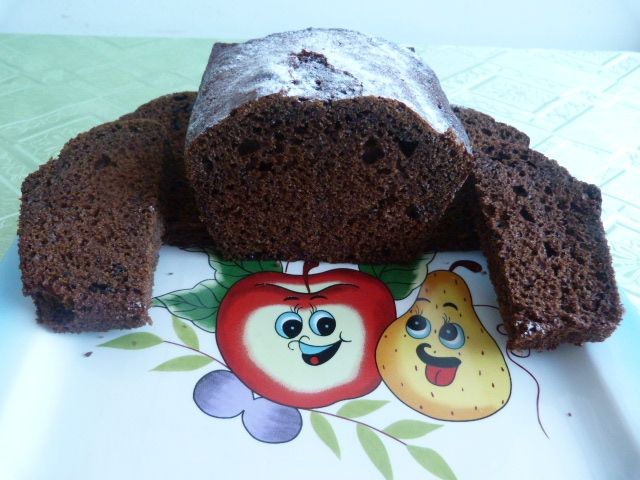 Piernik z dżemem z czarnej porzeczki Piernik z dżemem z czarnej porzeczki