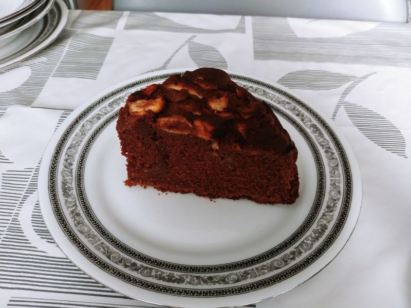 Piernik z jabłkami Piernik z jabłkami