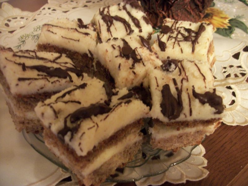 Piernik z masą mleczną Piernik z masą mleczną