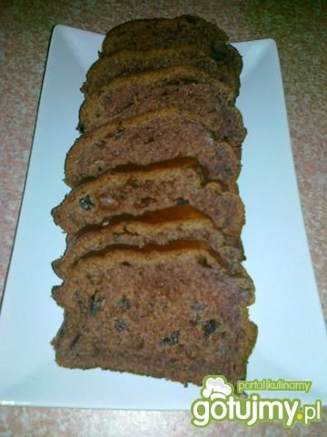 Piernik z powidłami śliwkowymi