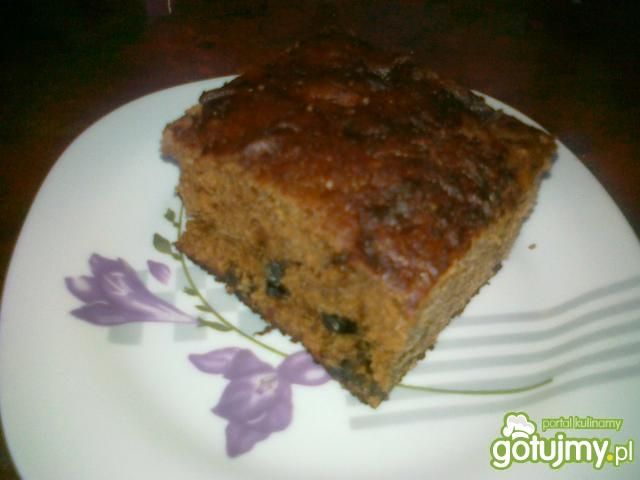 Piernik z suszonymi śliwkami 