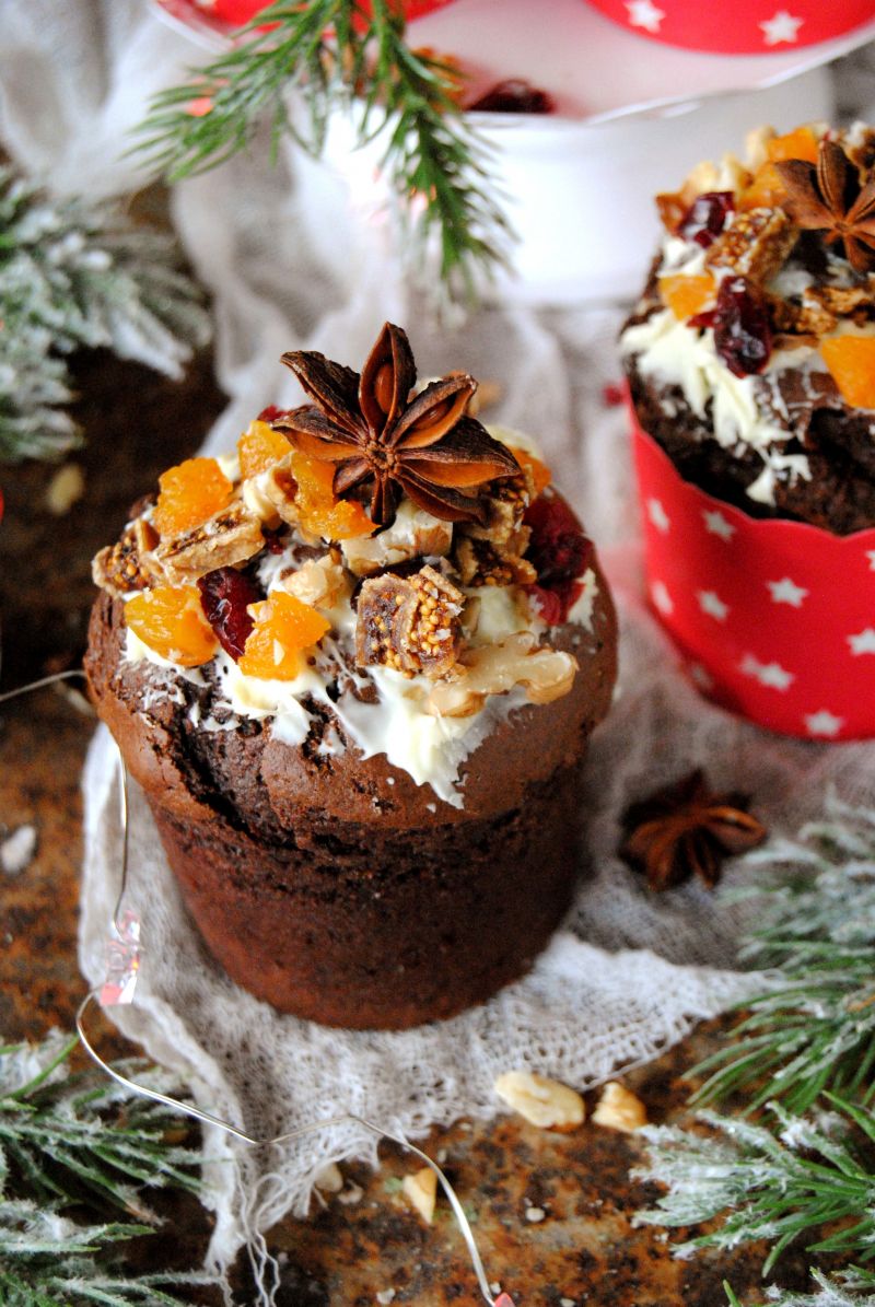 Piernikowo- bakaliowe muffuny Piernikowo- bakaliowe muffuny