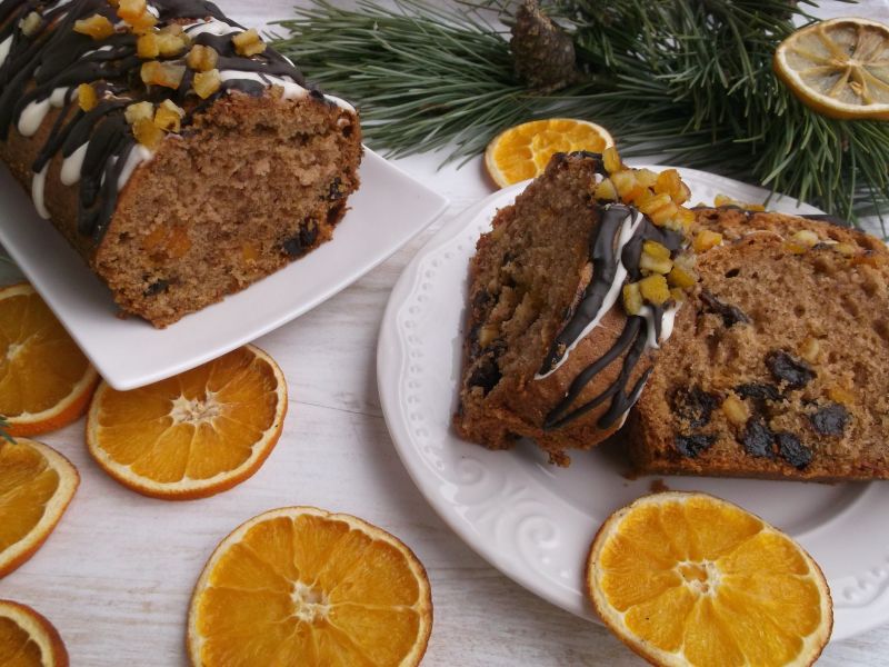 Piernikowy keks świąteczny 