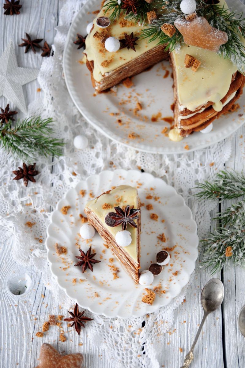 Piernikowy tort naleśnikowy Piernikowy tort naleśnikowy