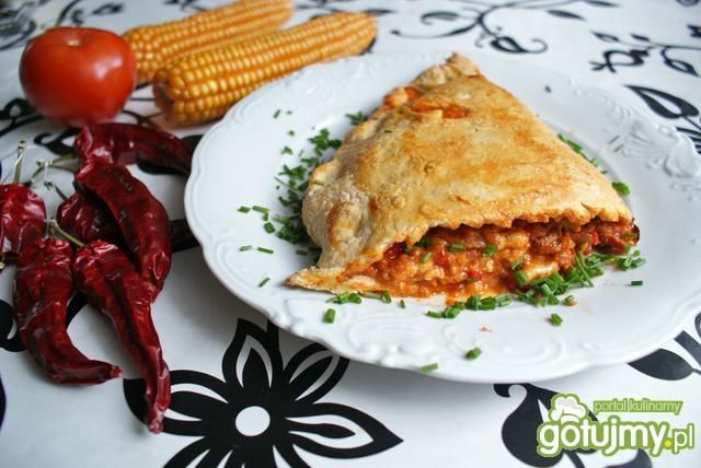 Pieróg z mięsem Pieróg z mięsem